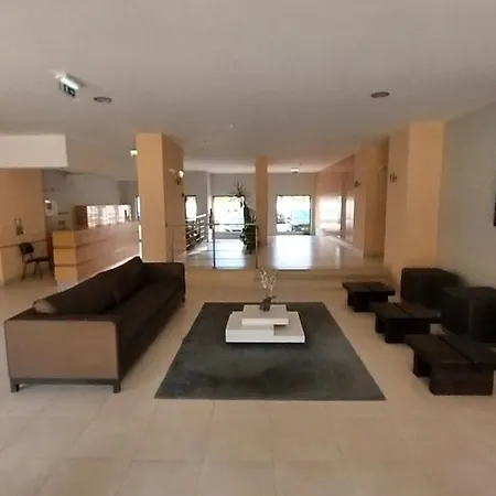 Rocha Tower 11a Appartement *