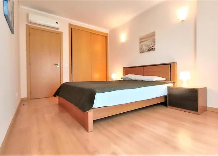 Rocha Tower 11a Appartement