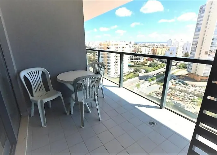 아파트 Rocha Tower 11a *