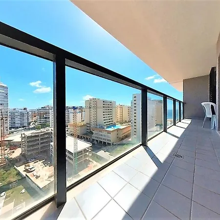 Rocha Tower 11a Apartman *